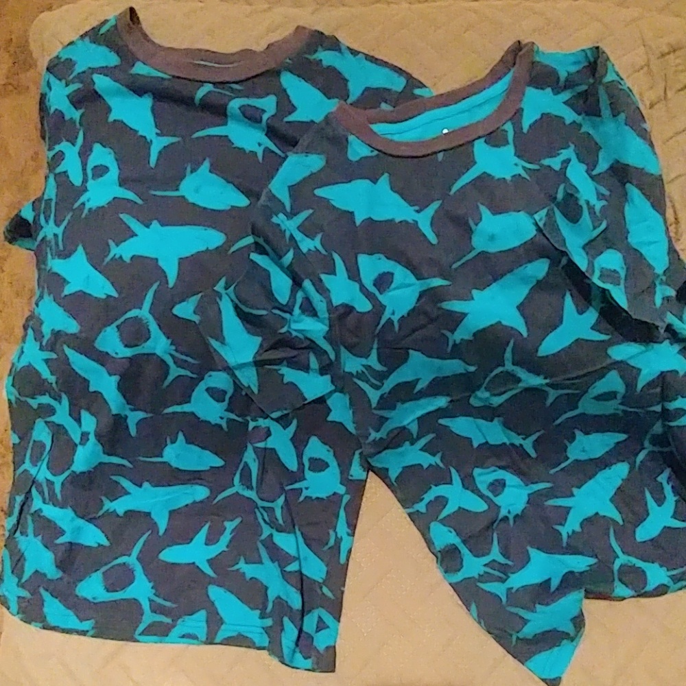 Boys youth T-shirt, used in good condition